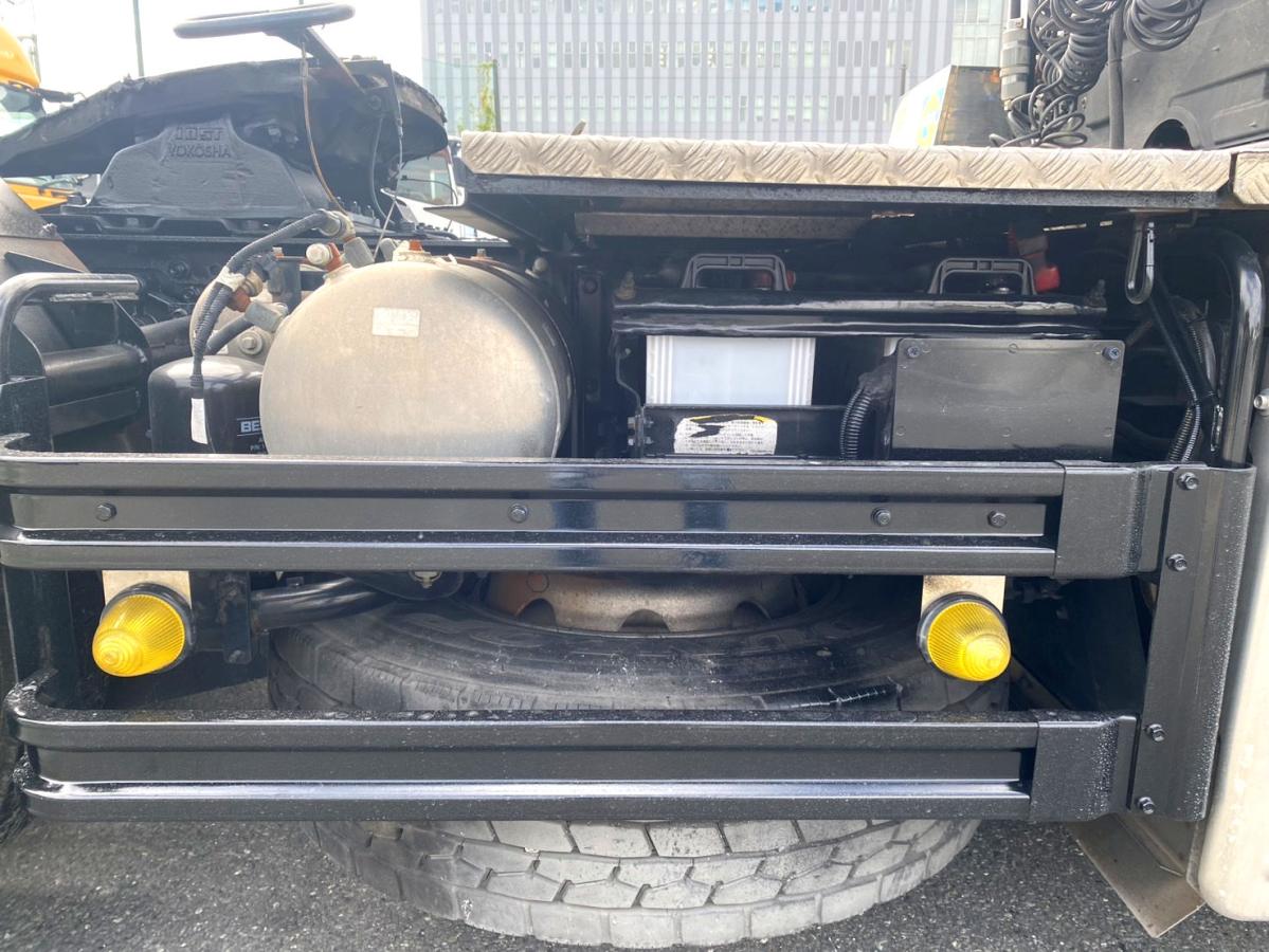 平成29年いすゞギガトラクタヘッドハイルーフQKG-EXD52BD|中古トラックの販売・買取・査定のアイナビ