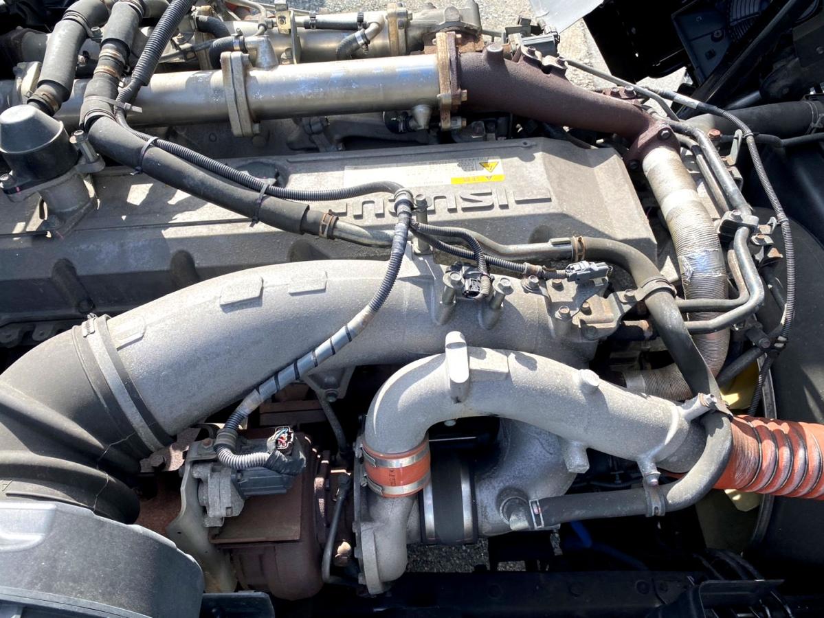 平成29年いすゞギガトラクタヘッドハイルーフQKG-EXD52BD|中古トラックの販売・買取・査定のアイナビ