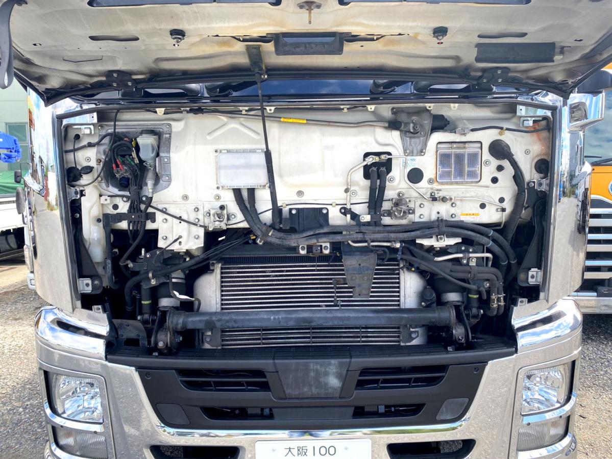 平成29年いすゞギガトラクタヘッドハイルーフQKG-EXD52BD|中古トラックの販売・買取・査定のアイナビ