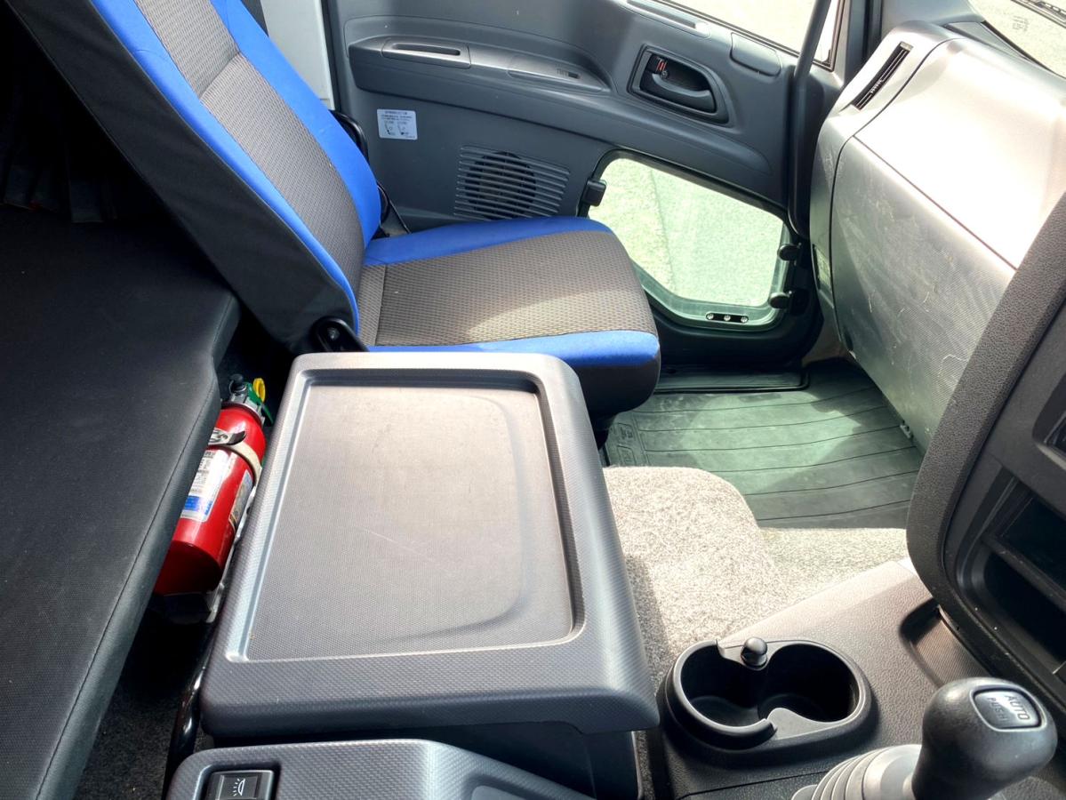 平成29年いすゞギガトラクタヘッドハイルーフQKG-EXD52BD|中古トラックの販売・買取・査定のアイナビ