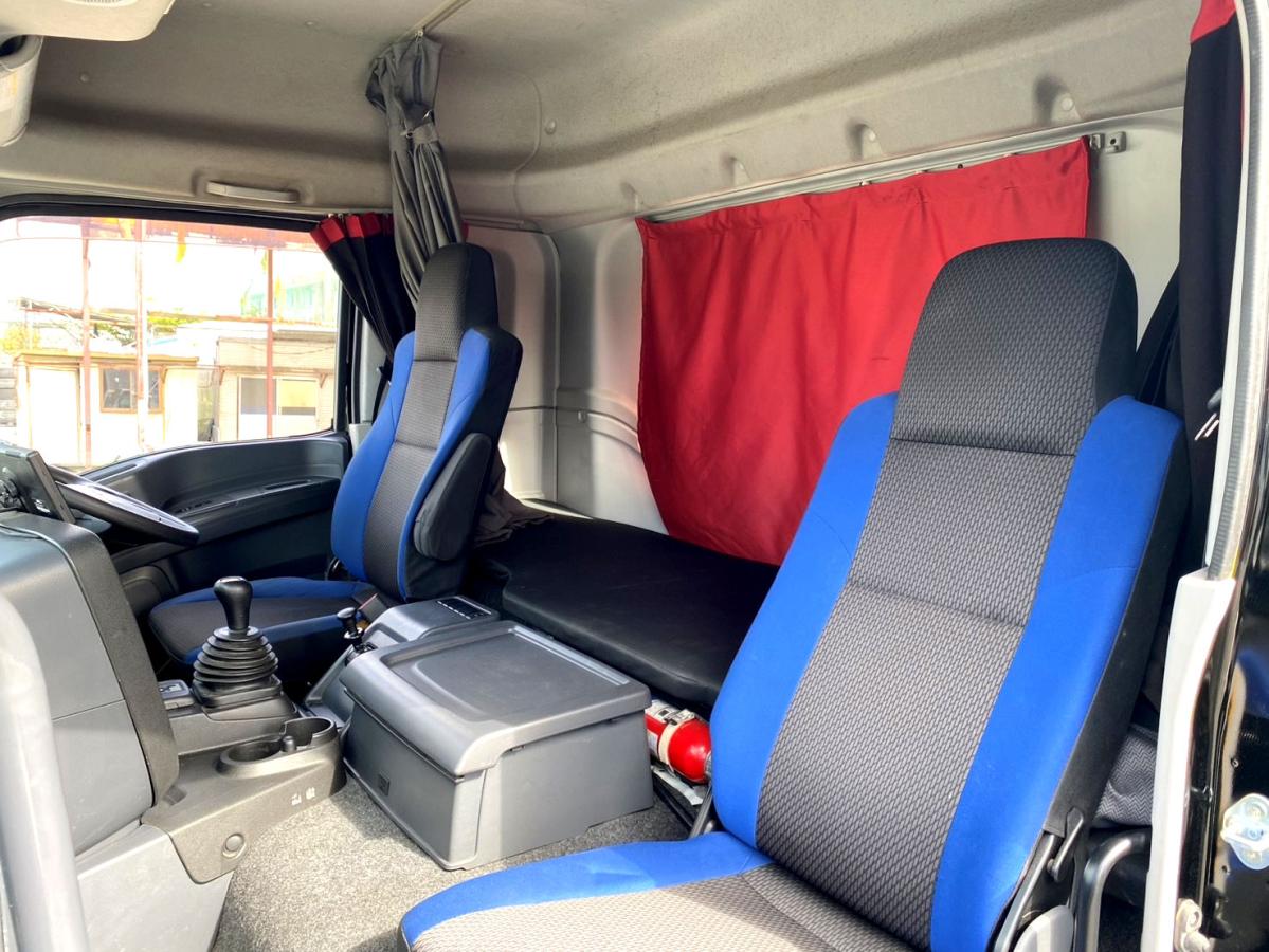 平成29年いすゞギガトラクタヘッドハイルーフQKG-EXD52BD|中古トラックの販売・買取・査定のアイナビ