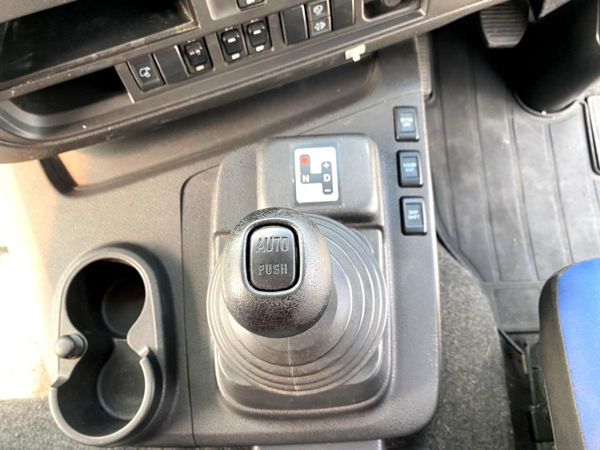 平成29年いすゞギガトラクタヘッドハイルーフQKG-EXD52BD|中古トラックの販売・買取・査定のアイナビ