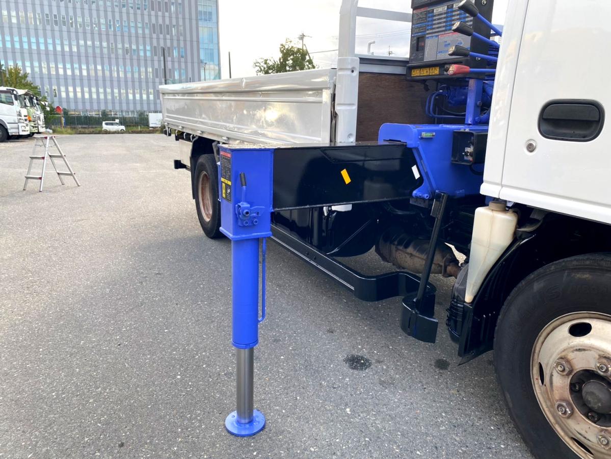 平成26年いすゞエルフ2tタダノクレーンラジコンTKG-NKR85AR|中古トラックの販売・買取・査定のアイナビ