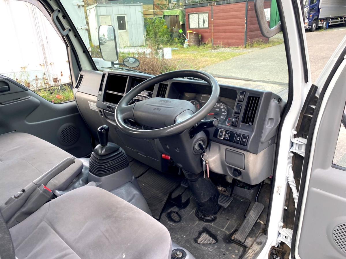 平成26年いすゞエルフ2tタダノクレーンラジコンTKG-NKR85AR|中古トラックの販売・買取・査定のアイナビ