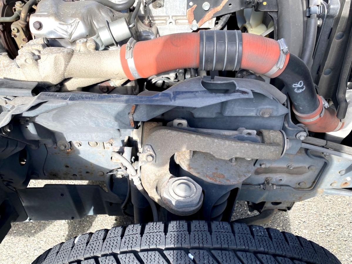 平成27年いすゞエルフ2tアルミバンPG標準ロングTKG-NMR85AN|中古トラックの販売・買取・査定のアイナビ