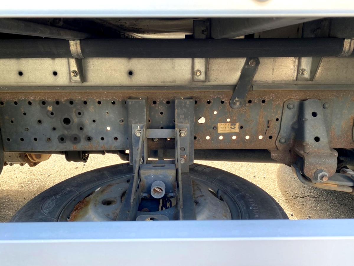 平成27年いすゞエルフ2tアルミバンPG標準ロングTKG-NMR85AN|中古トラックの販売・買取・査定のアイナビ