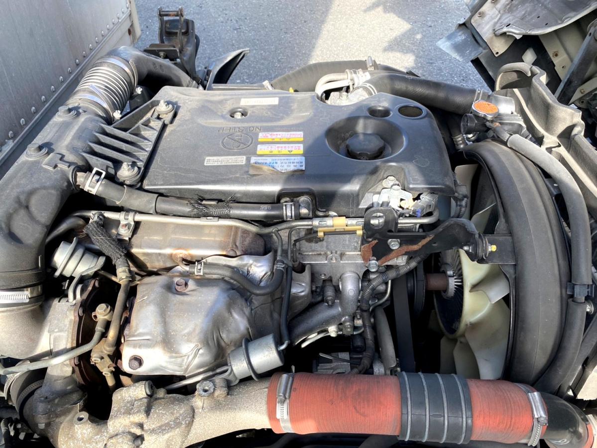 平成27年いすゞエルフ2tアルミバンPG標準ロングTKG-NMR85AN|中古トラックの販売・買取・査定のアイナビ