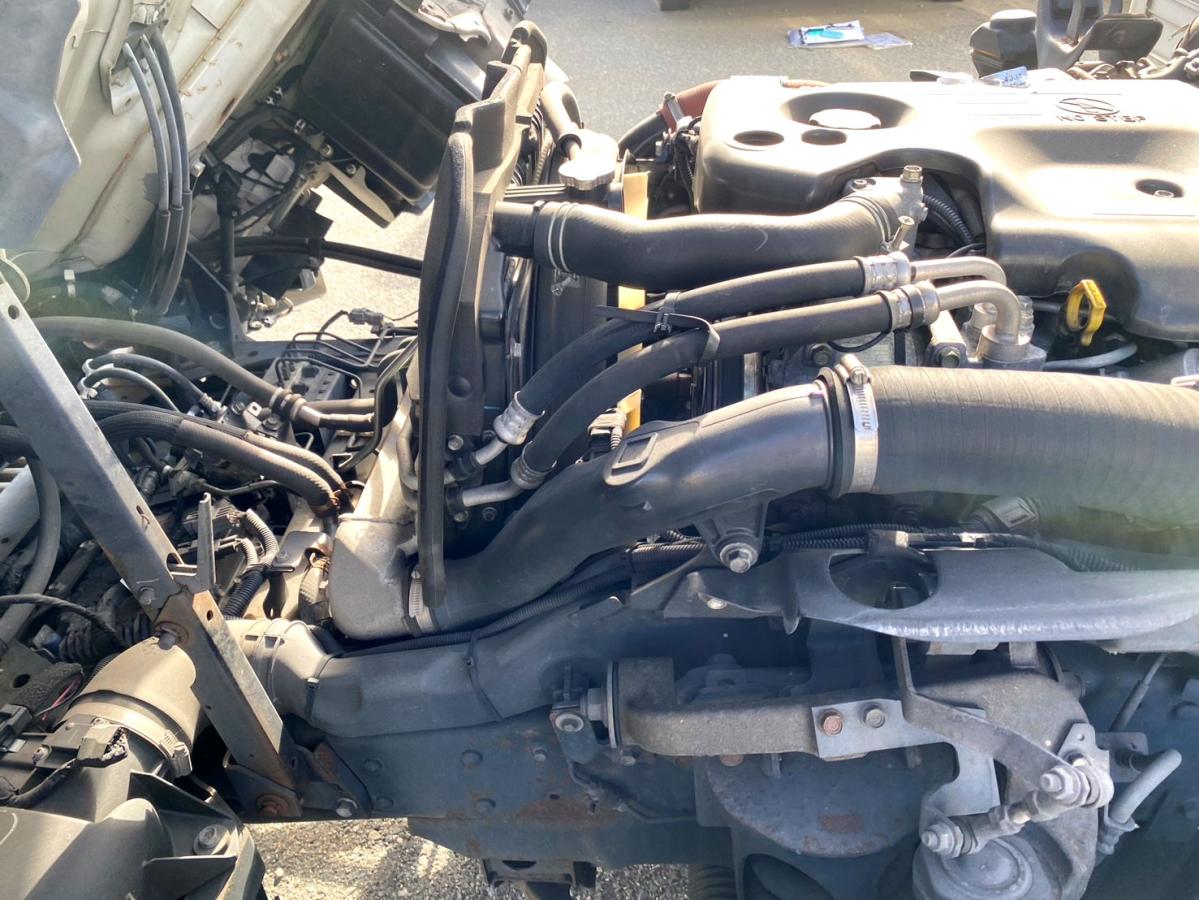 平成27年いすゞエルフ2tアルミバンPG標準ロングTKG-NMR85AN|中古トラックの販売・買取・査定のアイナビ