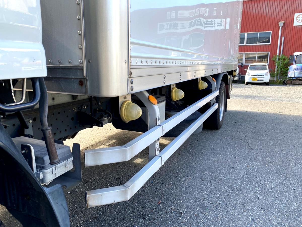 平成27年いすゞエルフ2tアルミバンPG標準ロングTKG-NMR85AN|中古トラックの販売・買取・査定のアイナビ