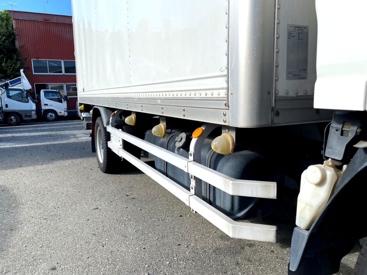 平成27年いすゞエルフ2tアルミバンPG標準ロングTKG-NMR85AN|中古トラックの販売・買取・査定のアイナビ