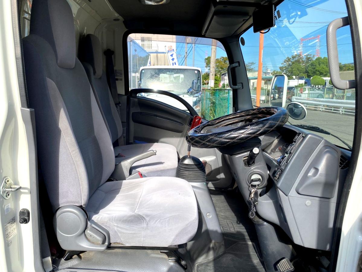 平成27年いすゞエルフ2tアルミバンPG標準ロングTKG-NMR85AN|中古トラックの販売・買取・査定のアイナビ