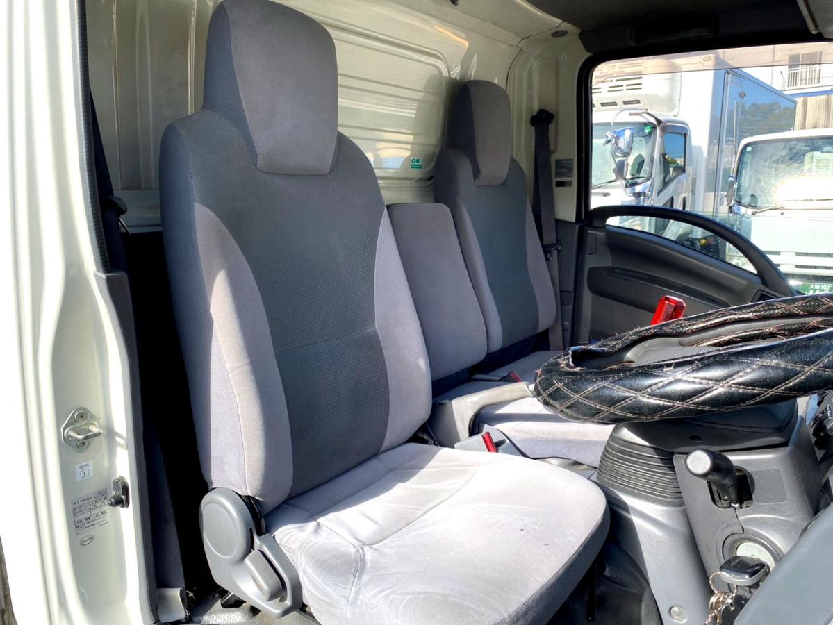 平成27年いすゞエルフ2tアルミバンPG標準ロングTKG-NMR85AN|中古トラックの販売・買取・査定のアイナビ