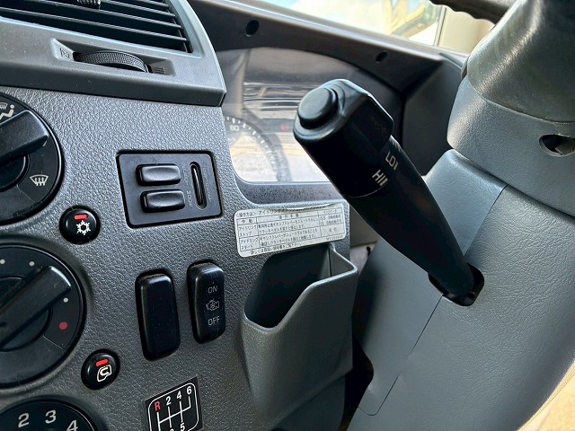 東プレR404A6200ワイド左サイド扉240馬力6速MT|中古トラックの販売・買取・査定のアイナビ