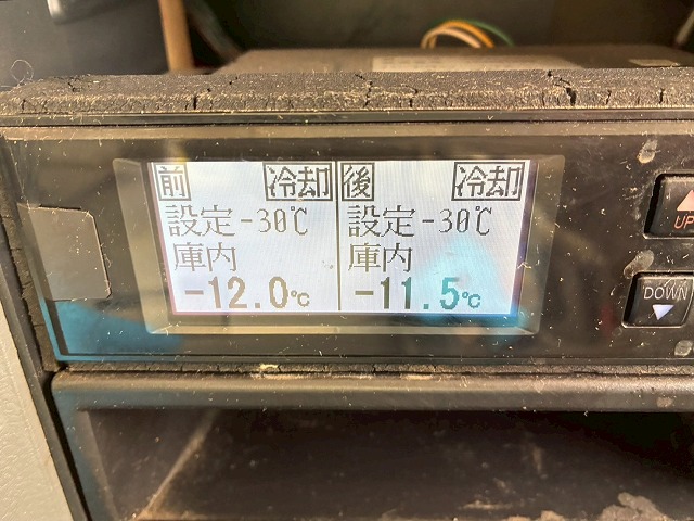 東プレR404A6200ワイド左サイド扉240馬力6速MT|中古トラックの販売・買取・査定のアイナビ