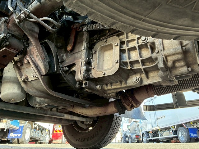 東プレR404A6200ワイド左サイド扉240馬力6速MT|中古トラックの販売・買取・査定のアイナビ