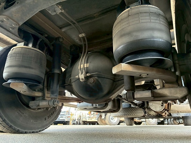 東プレR404A6200ワイド左サイド扉240馬力6速MT|中古トラックの販売・買取・査定のアイナビ