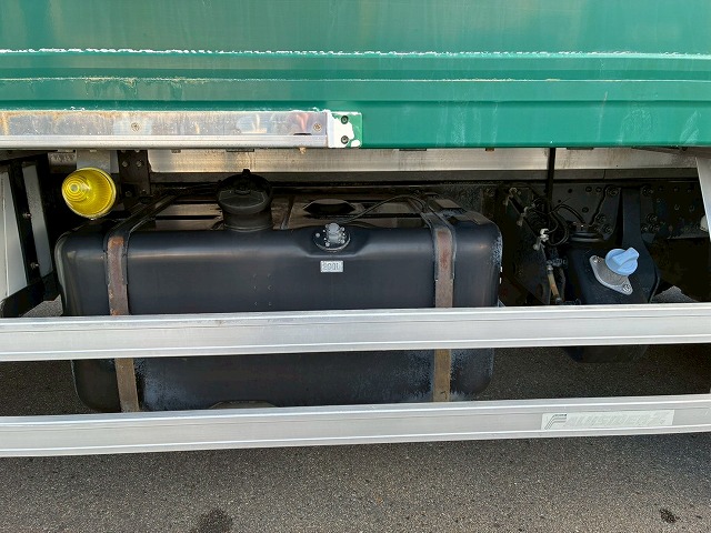 東プレR404A6200ワイド左サイド扉240馬力6速MT|中古トラックの販売・買取・査定のアイナビ