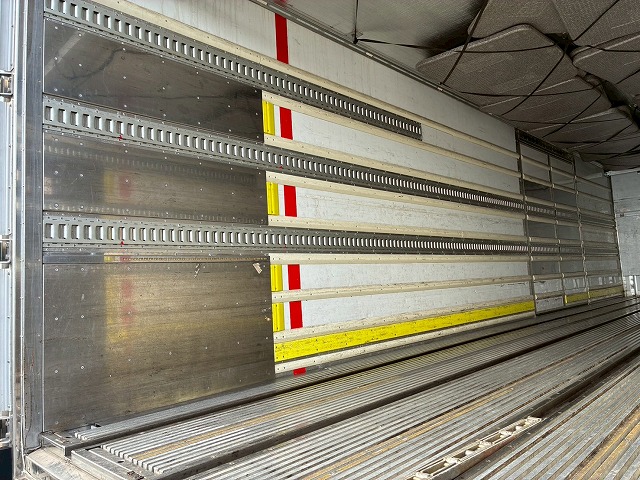 菱重コールドチェーンTU100SAサブエンジンサイド観音扉|中古トラックの販売・買取・査定のアイナビ