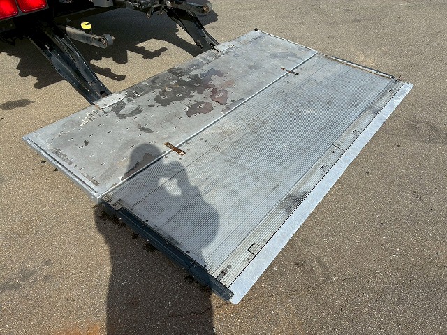 菱重コールドチェーンTU100SAサブエンジンサイド観音扉|中古トラックの販売・買取・査定のアイナビ