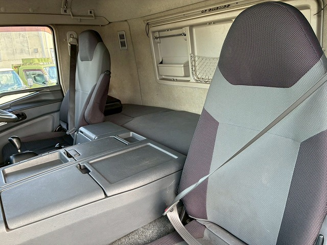 菱重コールドチェーンTU100SAサブエンジンサイド観音扉|中古トラックの販売・買取・査定のアイナビ