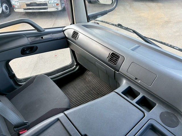 菱重コールドチェーンTU100SAサブエンジンサイド観音扉|中古トラックの販売・買取・査定のアイナビ