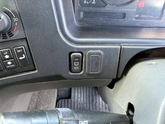 菱重コールドチェーンTU100SAサブエンジンサイド観音扉|中古トラックの販売・買取・査定のアイナビ