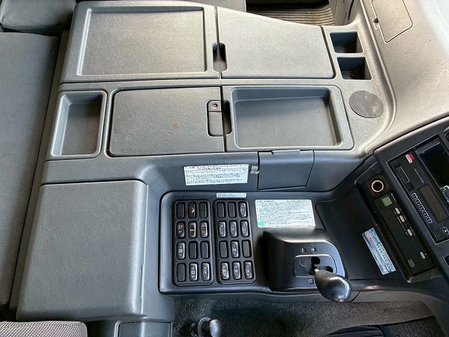 菱重コールドチェーンTU100SAサブエンジンサイド観音扉|中古トラックの販売・買取・査定のアイナビ