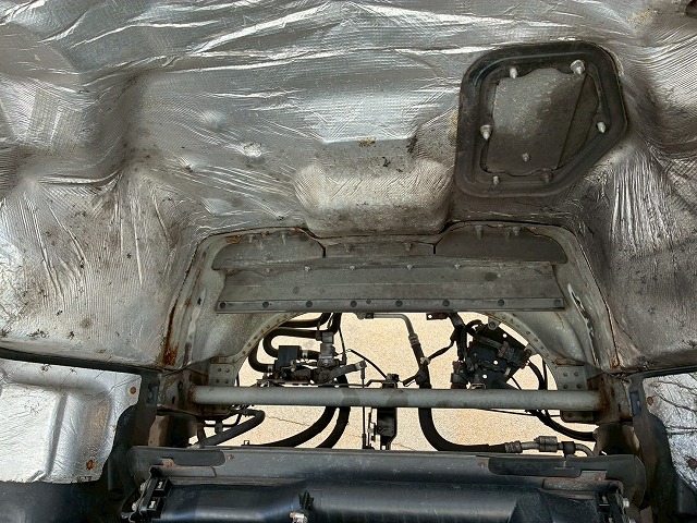 菱重コールドチェーンTU100SAサブエンジンサイド観音扉|中古トラックの販売・買取・査定のアイナビ