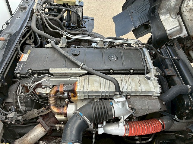 菱重コールドチェーンTU100SAサブエンジンサイド観音扉|中古トラックの販売・買取・査定のアイナビ