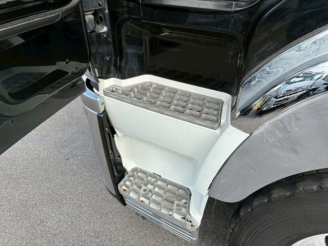 菱重コールドチェーンTU100SAサブエンジンサイド観音扉|中古トラックの販売・買取・査定のアイナビ