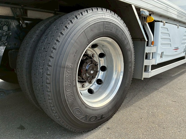 菱重コールドチェーンTU100SAサブエンジンサイド観音扉|中古トラックの販売・買取・査定のアイナビ