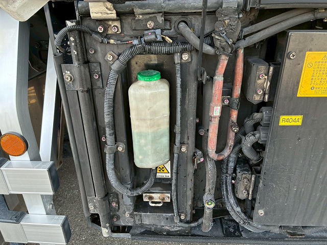 菱重コールドチェーンTU100SAサブエンジンサイド観音扉|中古トラックの販売・買取・査定のアイナビ