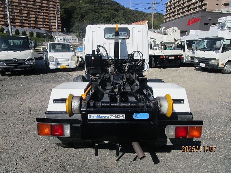 コンテナ専用車 新明和 外装塗装済|中古トラックの販売・買取・査定のアイナビ