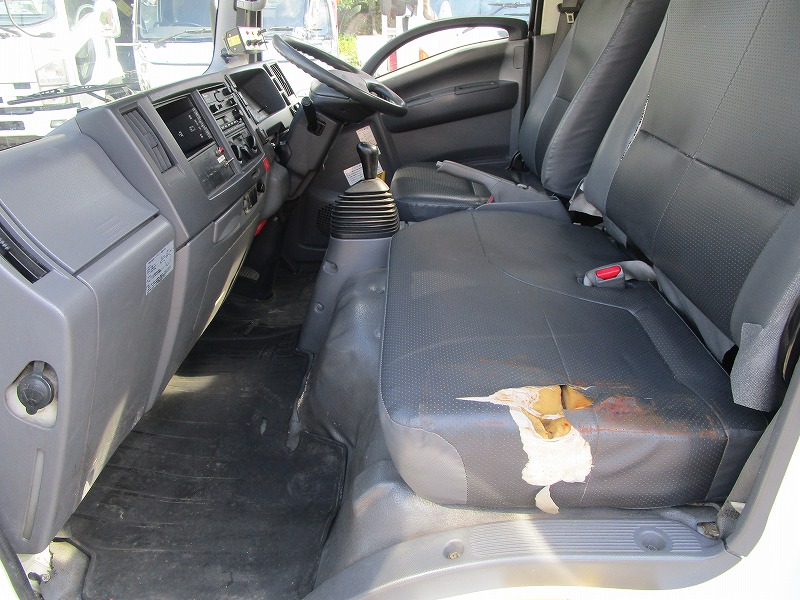 塵芥車 極東開発 回転式 4.3㎥|中古トラックの販売・買取・査定のアイナビ