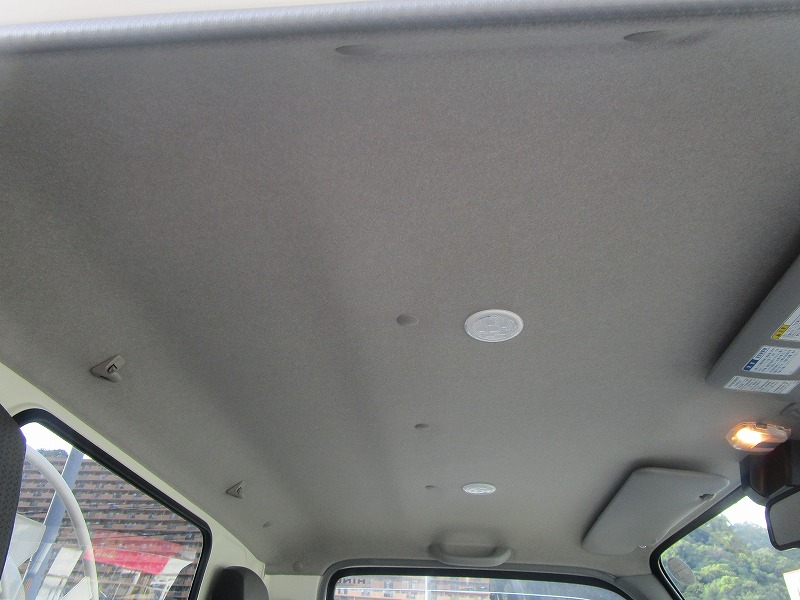 タンク車 極東開発 4KL 3室 未使用車|中古トラックの販売・買取・査定のアイナビ