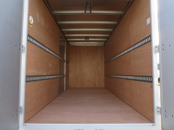 日野デュトロ標準ロングドライバン|中古トラックの販売・買取・査定のアイナビ