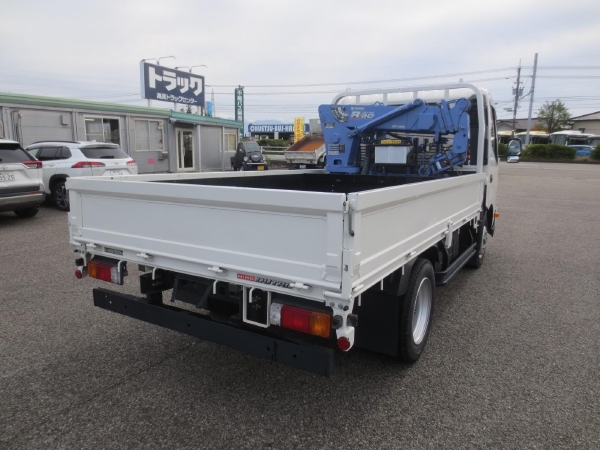 日野デュトロ簡易クレーン付|中古トラックの販売・買取・査定のアイナビ