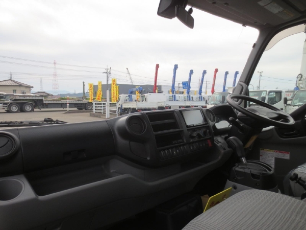 日野デュトロ簡易クレーン付|中古トラックの販売・買取・査定のアイナビ