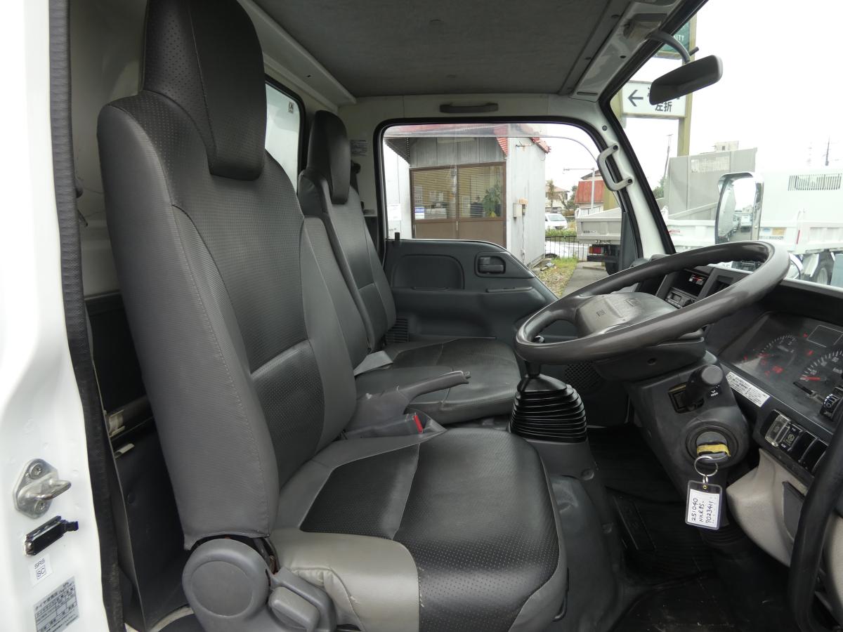 H24年3トン ダンプ マニュアル　251040|中古トラックの販売・買取・査定のアイナビ