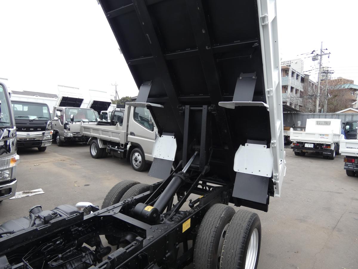 H24年3トン ダンプ マニュアル　251040|中古トラックの販売・買取・査定のアイナビ