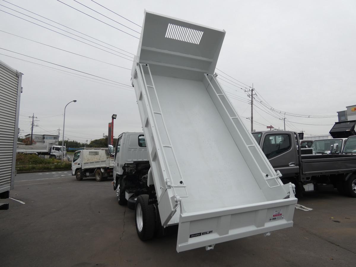 H24年3トン ダンプ マニュアル　251040|中古トラックの販売・買取・査定のアイナビ