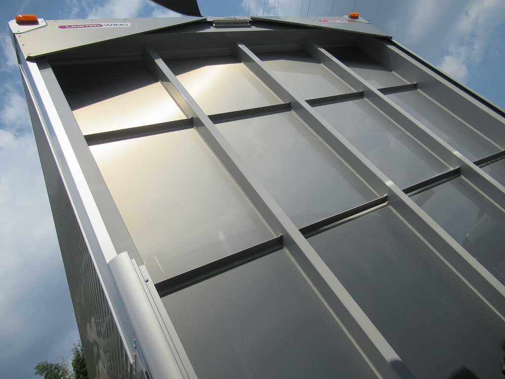 ★240PS パブコ 6200 ワイド エアサス 6速|中古トラックの販売・買取・査定のアイナビ