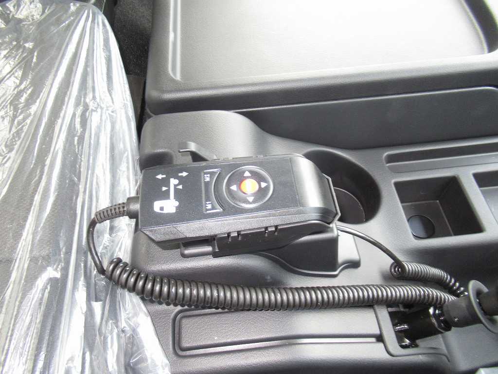 ★240PS パブコ 6200 ワイド エアサス 6速|中古トラックの販売・買取・査定のアイナビ