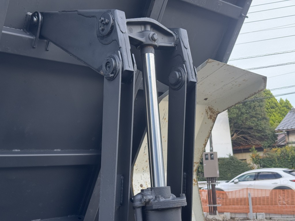 強化ダンプ 新明和 DR4-0003SY|中古トラックの販売・買取・査定のアイナビ