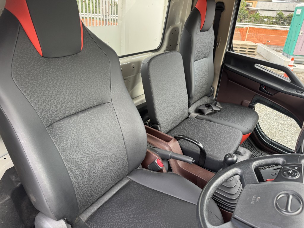 強化ダンプ 新明和 DR4-0003SY|中古トラックの販売・買取・査定のアイナビ