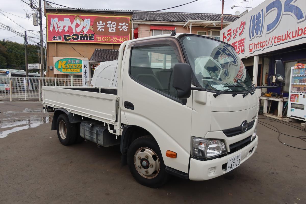 10尺平ボディー 積載2000kg4ナンバー 床鉄板張り 車検付き|中古トラックの販売・買取・査定のアイナビ