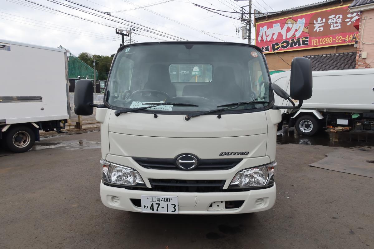 10尺平ボディー 積載2000kg4ナンバー 床鉄板張り 車検付き|中古トラックの販売・買取・査定のアイナビ