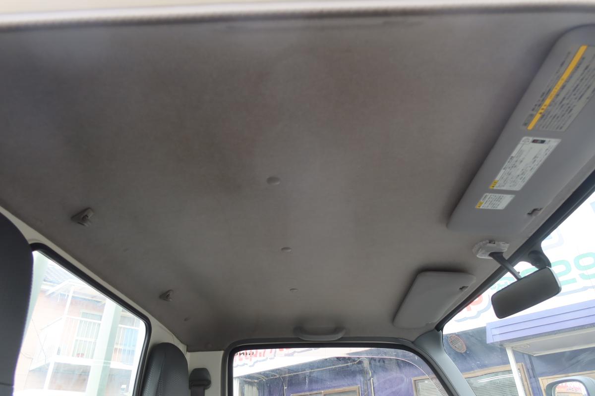 10尺平ボディー 積載2000kg4ナンバー 床鉄板張り 車検付き|中古トラックの販売・買取・査定のアイナビ