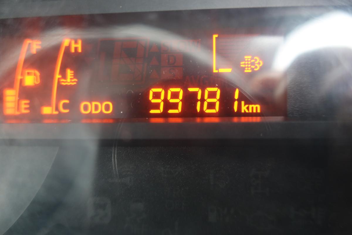 10尺平ボディー 積載2000kg4ナンバー 床鉄板張り 車検付き|中古トラックの販売・買取・査定のアイナビ