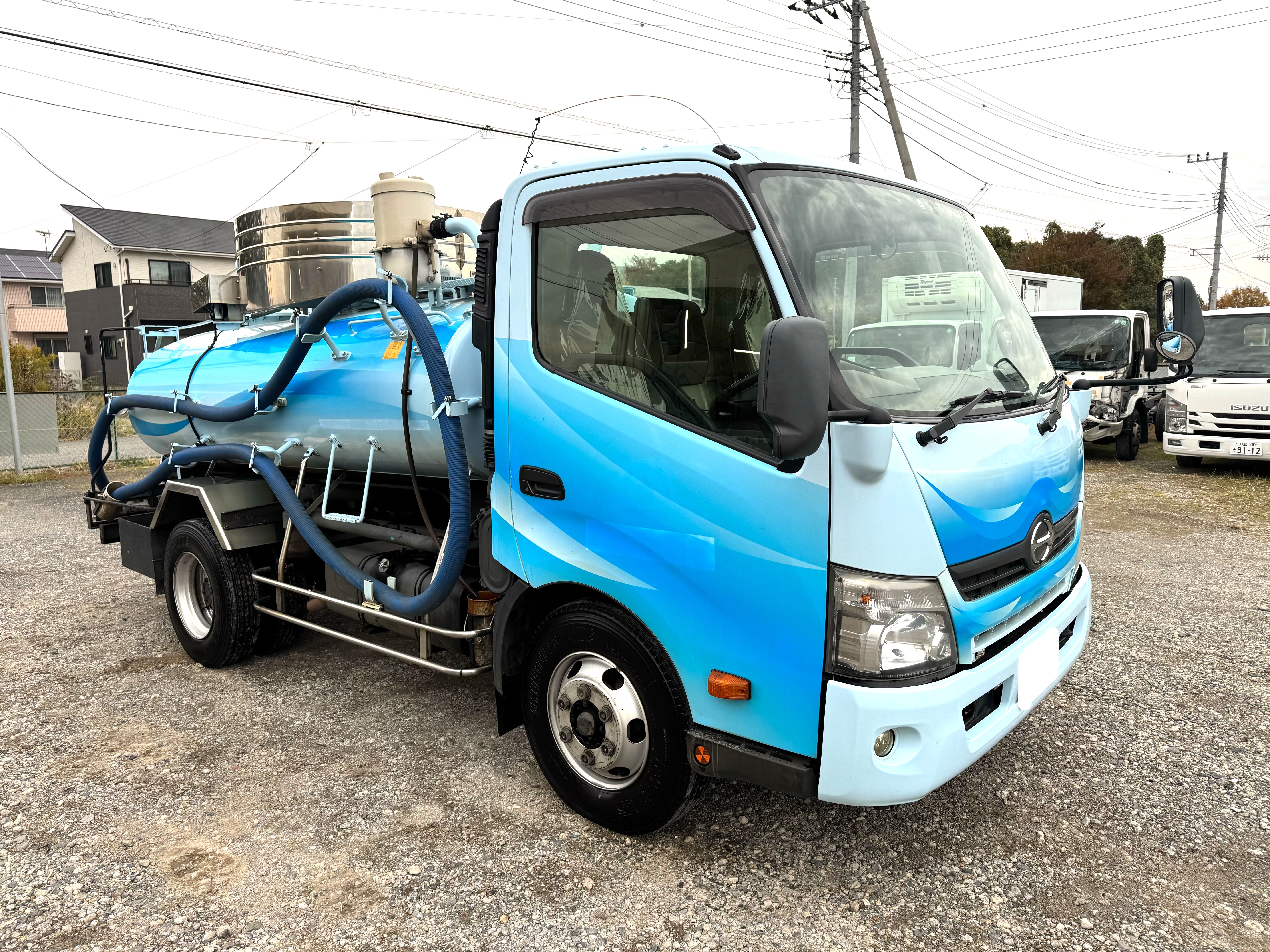 デュトロ　バキューム車|中古トラックの販売・買取・査定のアイナビ
